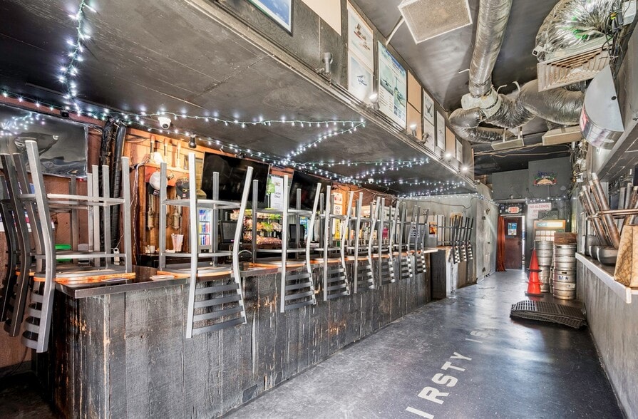 4317 E Carson St, Long Beach, CA for sale - Building Photo - Image 3 of 11