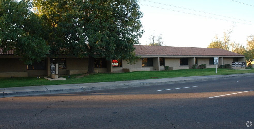 2131 E Broadway Rd, Tempe, AZ for lease - Building Photo - Image 3 of 5