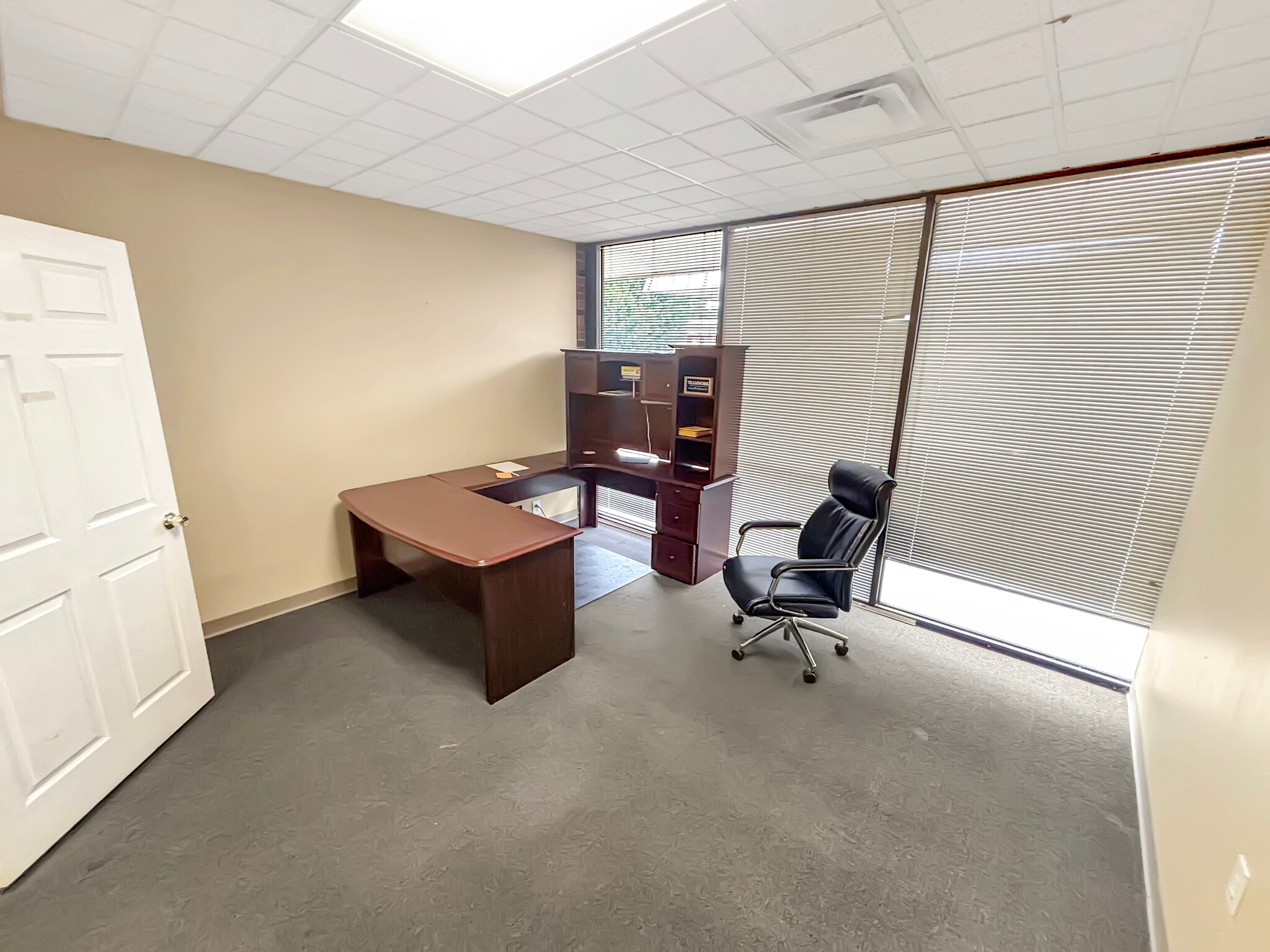 907 Rivergate Pky, Goodlettsville, TN for lease Interior Photo- Image 1 of 3