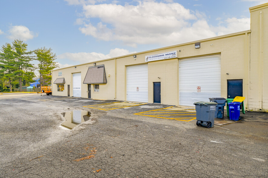 308-314 W Basin Rd, New Castle, DE for lease - Building Photo - Image 1 of 17