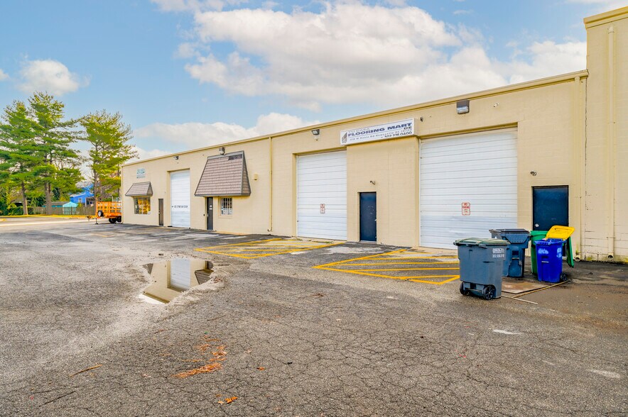 308-314 W Basin Rd, New Castle, DE à louer - Photo du bâtiment - Image 1 de 17