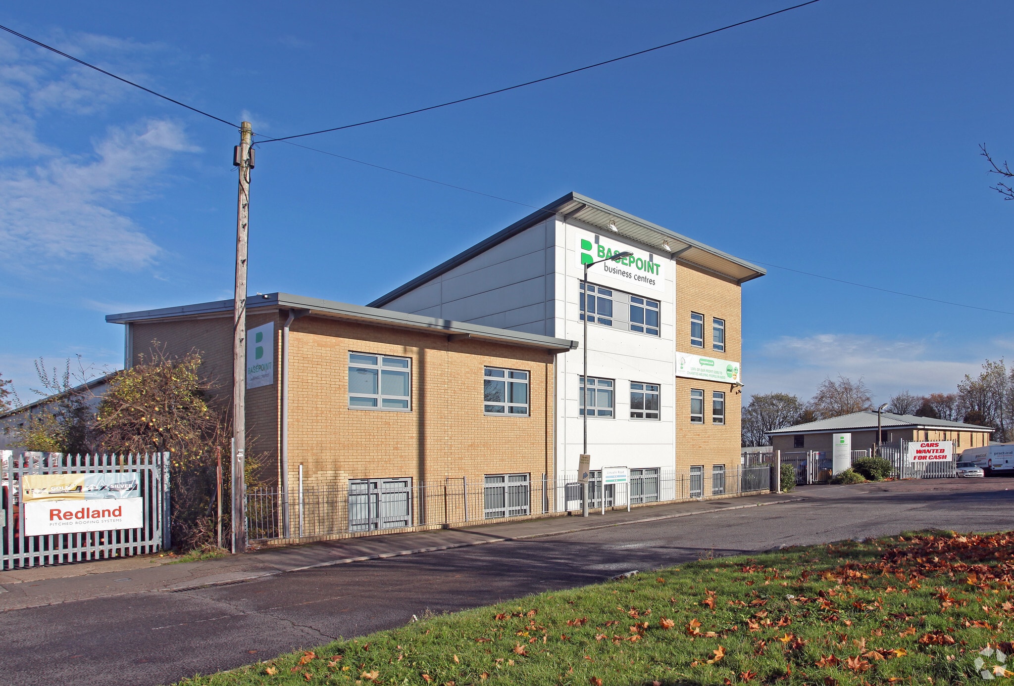 Lincoln Rd, High Wycombe for lease Building Photo- Image 1 of 8