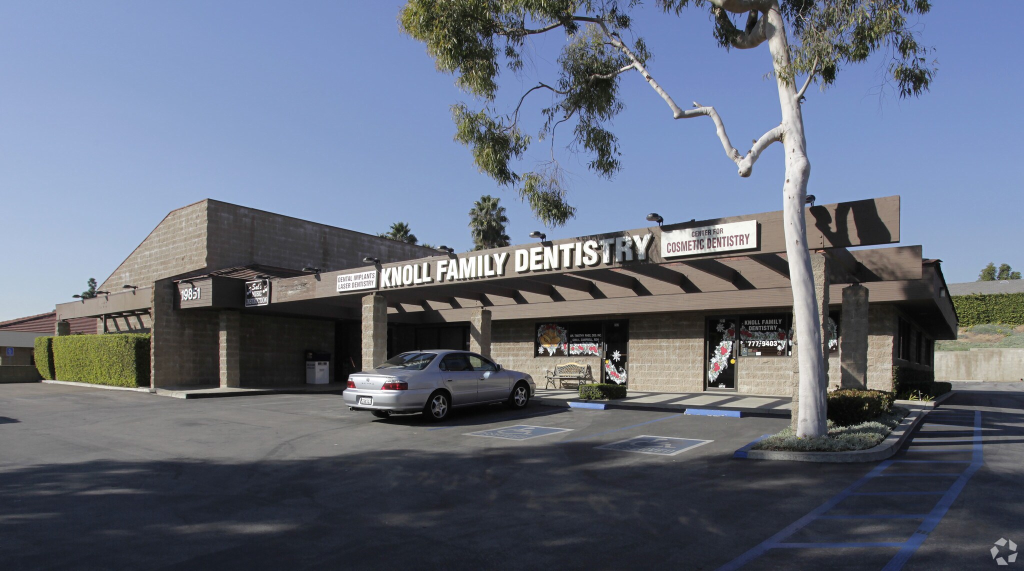 19851 Yorba Linda Blvd, Yorba Linda, CA for lease Primary Photo- Image 1 of 7