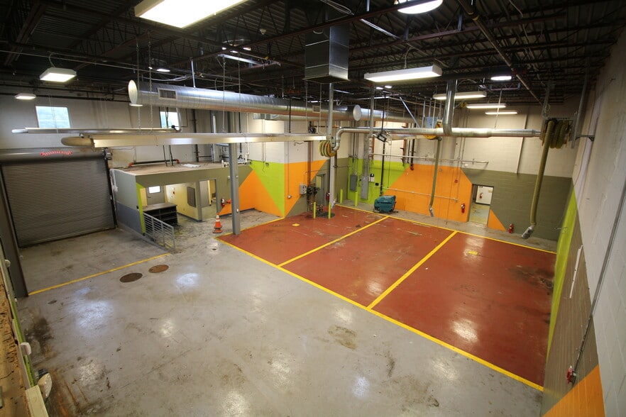 925 N 8th St, Camden, NJ for lease - Interior Photo - Image 2 of 26