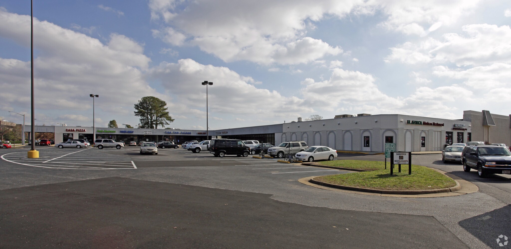 314-344 Constitution Dr, Virginia Beach, VA à louer Photo principale- Image 1 de 3