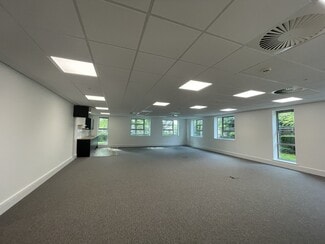 More details for Crown Way, Tower Rd N, Warmley - Office for Lease