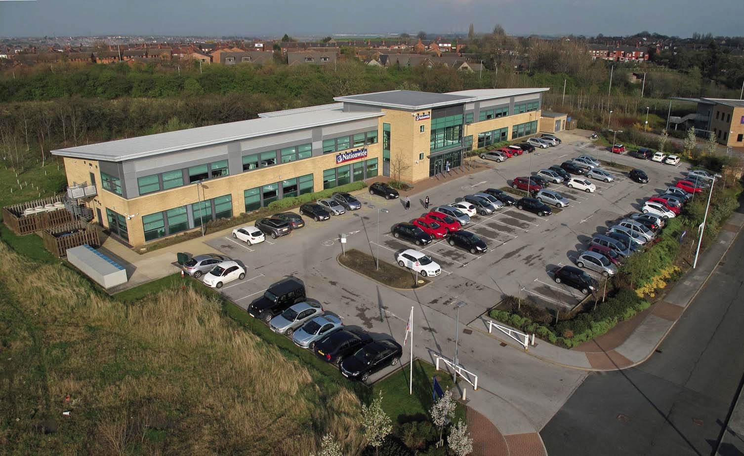 3 Red Hall Cres, Wakefield à louer Photo principale- Image 1 de 7