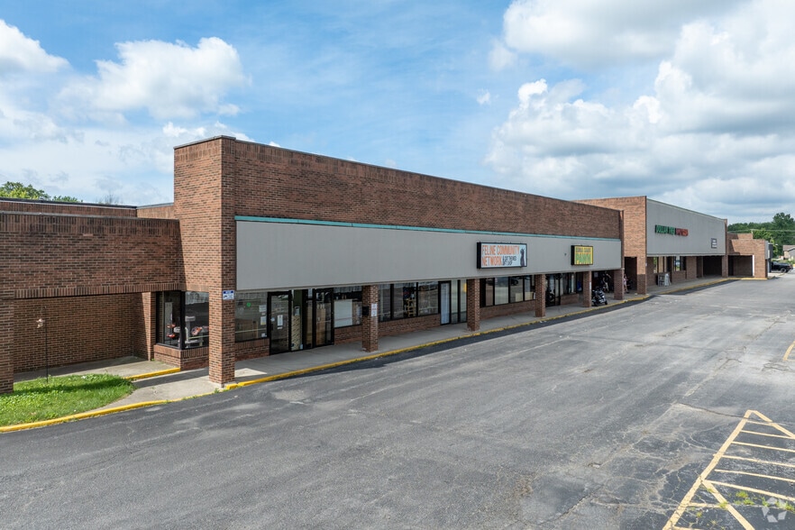 1055 W 37th Ave, Hobart, IN à louer - Photo du bâtiment - Image 1 de 3