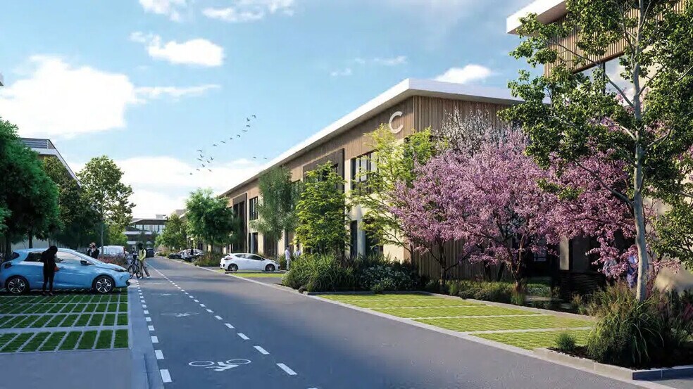 Industrial in Nanterre for lease - Building Photo - Image 2 of 8