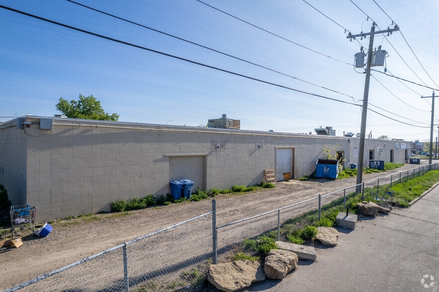 5147 20 Av SE, Calgary, AB for lease - Building Photo - Image 2 of 26