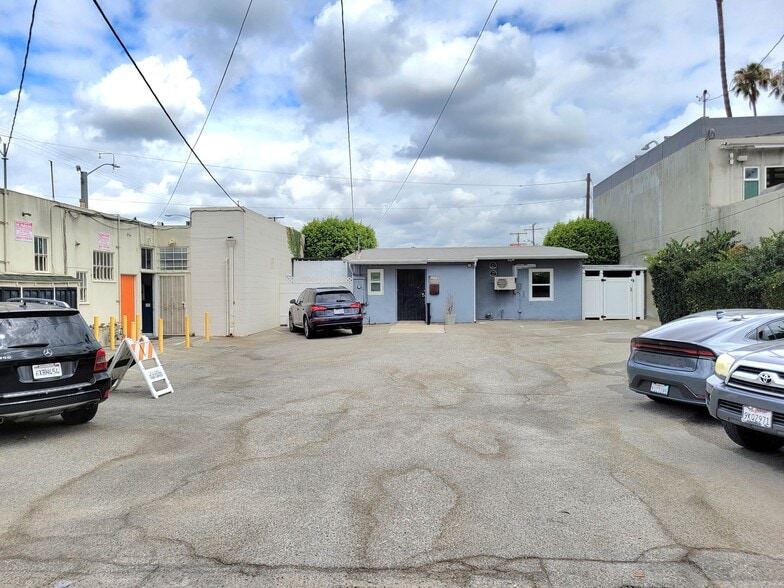11276 Washington Pl, Culver City, CA for lease - Building Photo - Image 2 of 4