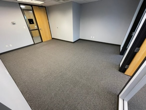 3600 S Yosemite St, Denver, CO à louer Photo intérieure- Image 2 de 7