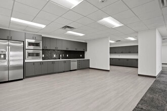 4745 N 7th St, Phoenix, AZ à louer Photo intérieure- Image 2 de 3