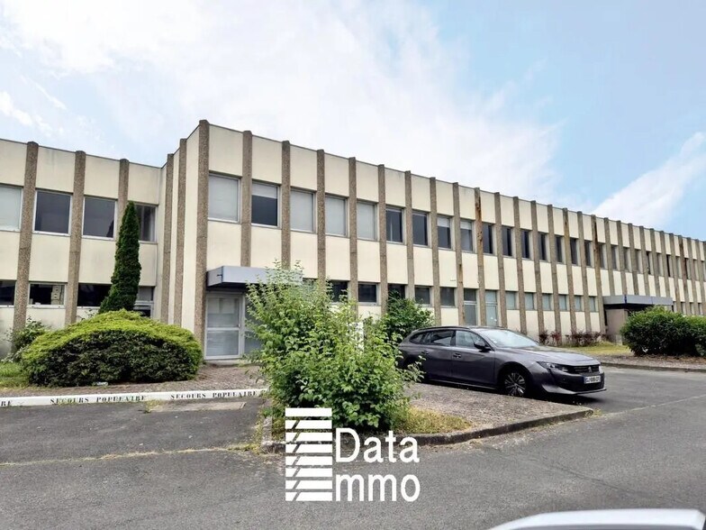 2 Avenue Des Bleuets, Bonneuil-sur-Marne for lease - Building Photo - Image 1 of 6