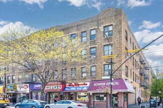Plus de détails pour 3208 31st St, Astoria, NY - Commerce de détail à louer