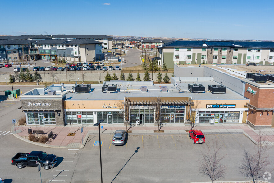 2060 Symons Valley Pky, Calgary, AB for lease - Building Photo - Image 2 of 26