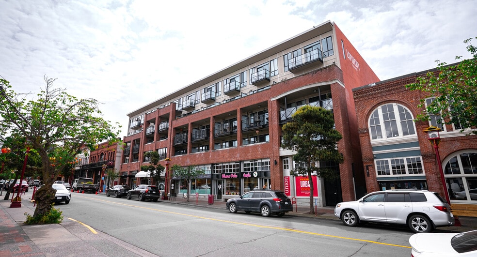 517 Fisgard Street and 524 & 530 Pandora portfolio of 3 properties for sale on LoopNet.ca - Building Photo - Image 2 of 7