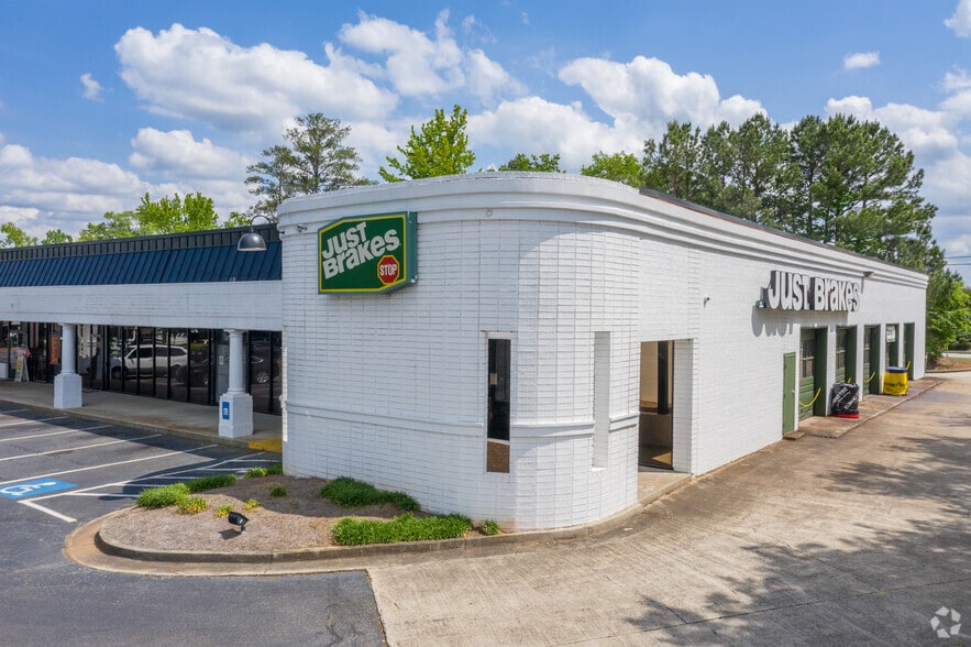 11235 Alpharetta Hwy, Roswell, GA for lease - Building Photo - Image 3 of 12