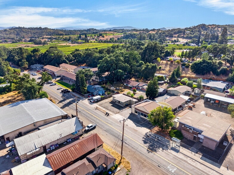 6130 N State St, Ukiah, CA for lease - Building Photo - Image 3 of 8