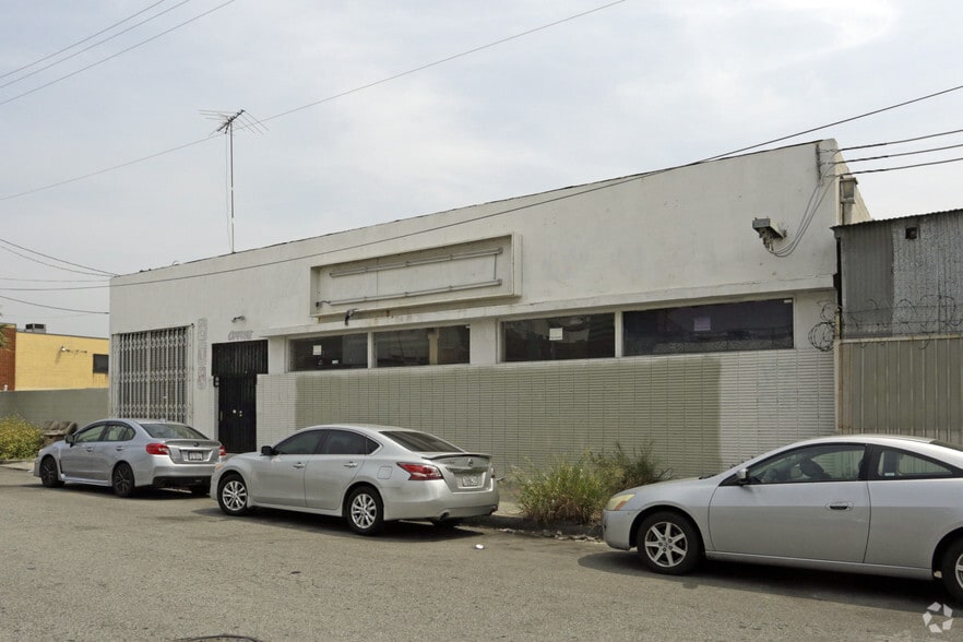 908 Avila St, Los Angeles, CA à vendre - Photo du bâtiment - Image 2 de 3