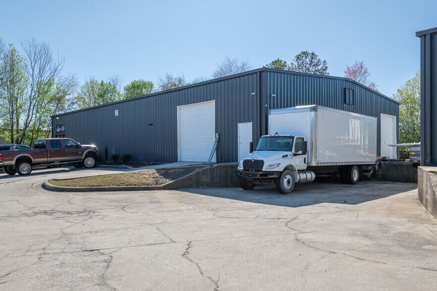 1500 Farmer Rd, Conyers, GA for lease - Building Photo - Image 1 of 2