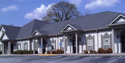 2176 Oak Rd, Snellville, GA for lease Building Photo- Image 1 of 8