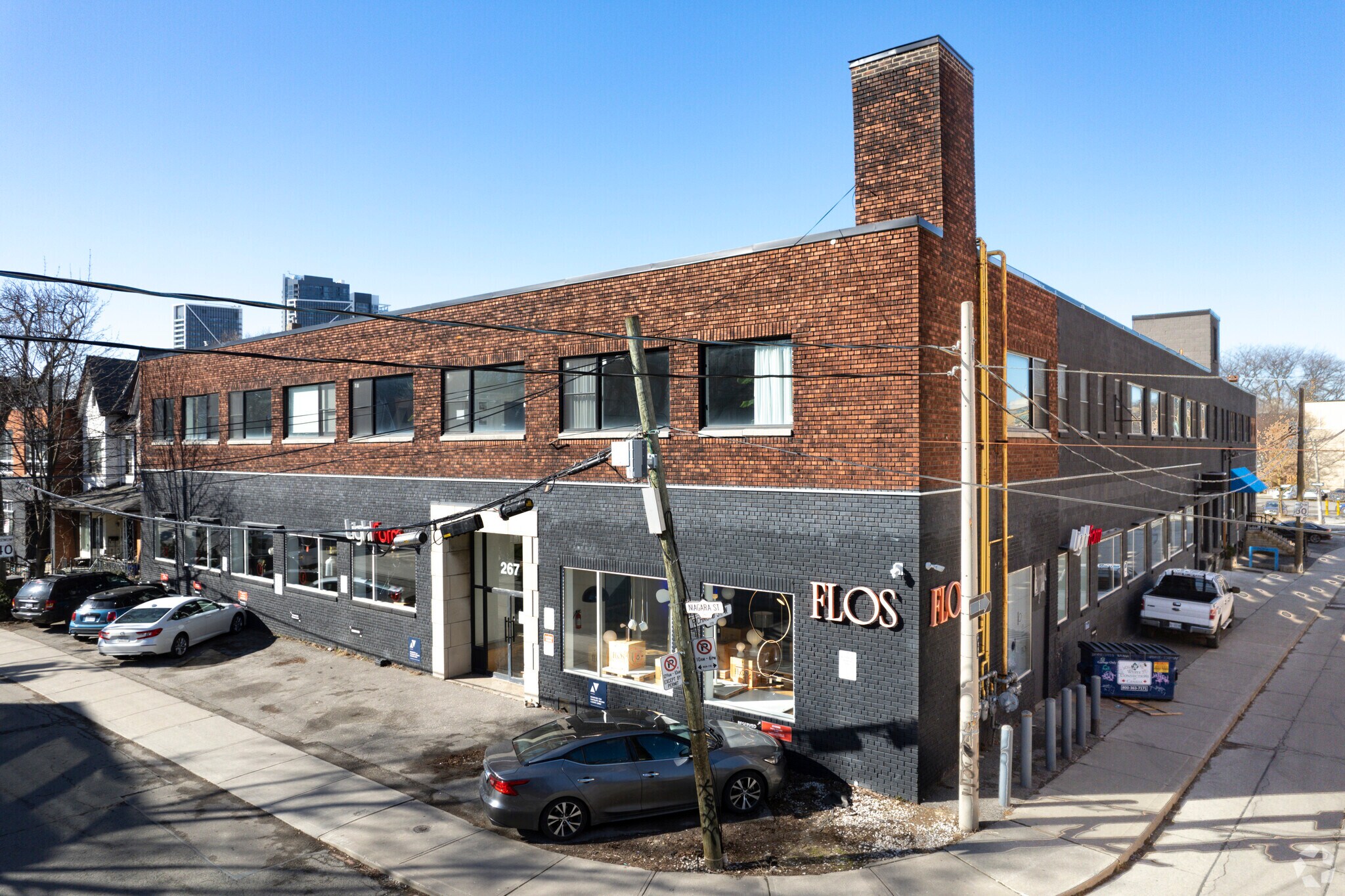 777 Richmond St W, Toronto, ON à louer Photo du bâtiment- Image 1 de 4