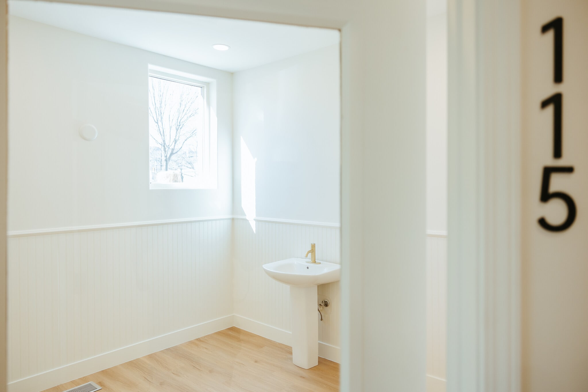 363 S 500 E, Salt Lake City, UT for lease Building Photo- Image 1 of 3