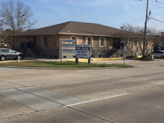 1054 W Tunnel Blvd, Houma, LA for lease Primary Photo- Image 1 of 2