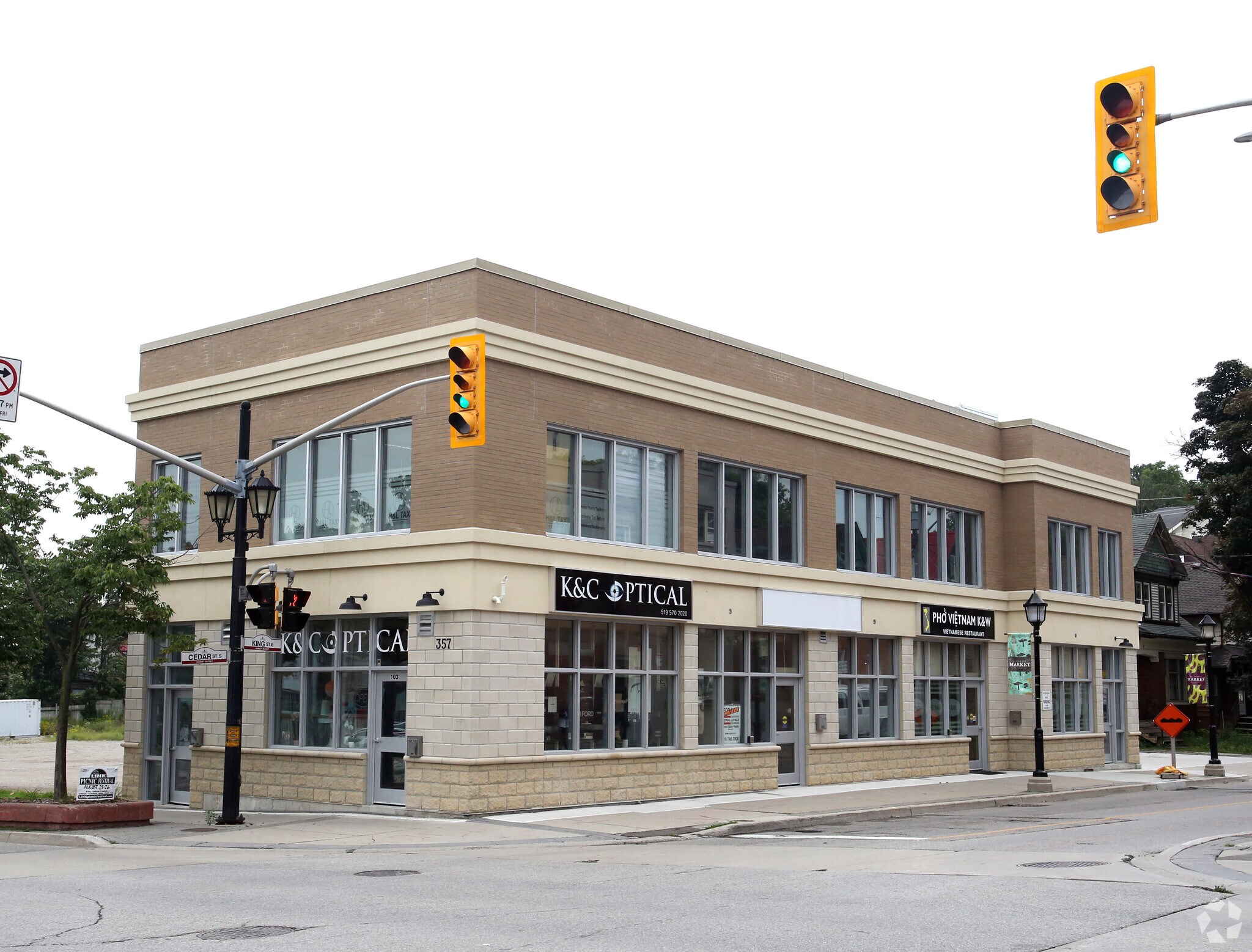 357 King St S, Kitchener, ON à vendre Photo principale- Image 1 de 1