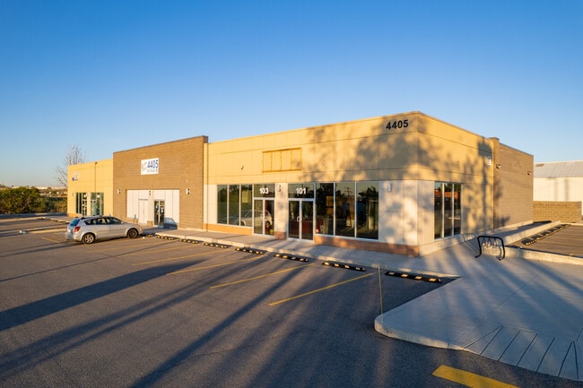 Plus de détails pour 4405 9th St SE, Calgary, AB - Local d'activités à louer