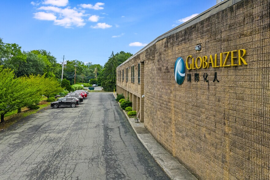 3 Tice Rd, Franklin Lakes, NJ à louer - Photo du bâtiment - Image 3 de 25