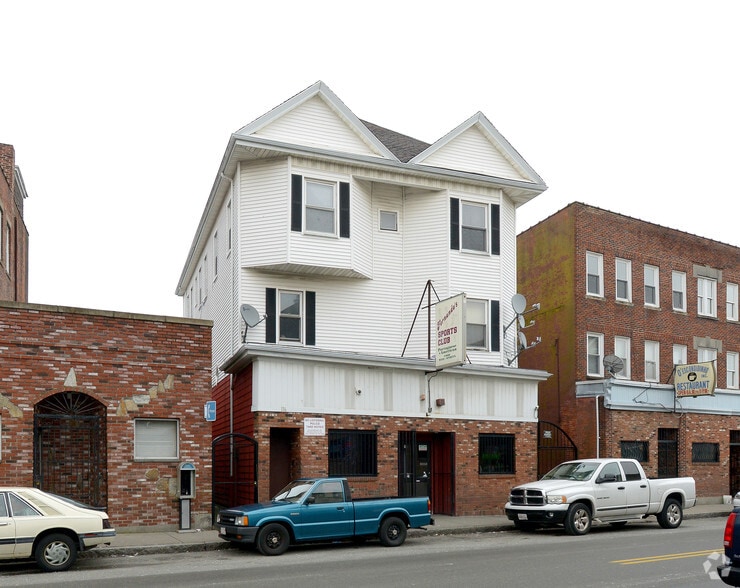 114-116 County St, New Bedford, MA for sale - Primary Photo - Image 1 of 2