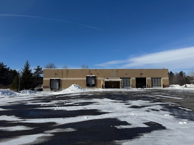 30 Jimmo Dr, Colchester, VT for lease Primary Photo- Image 1 of 14