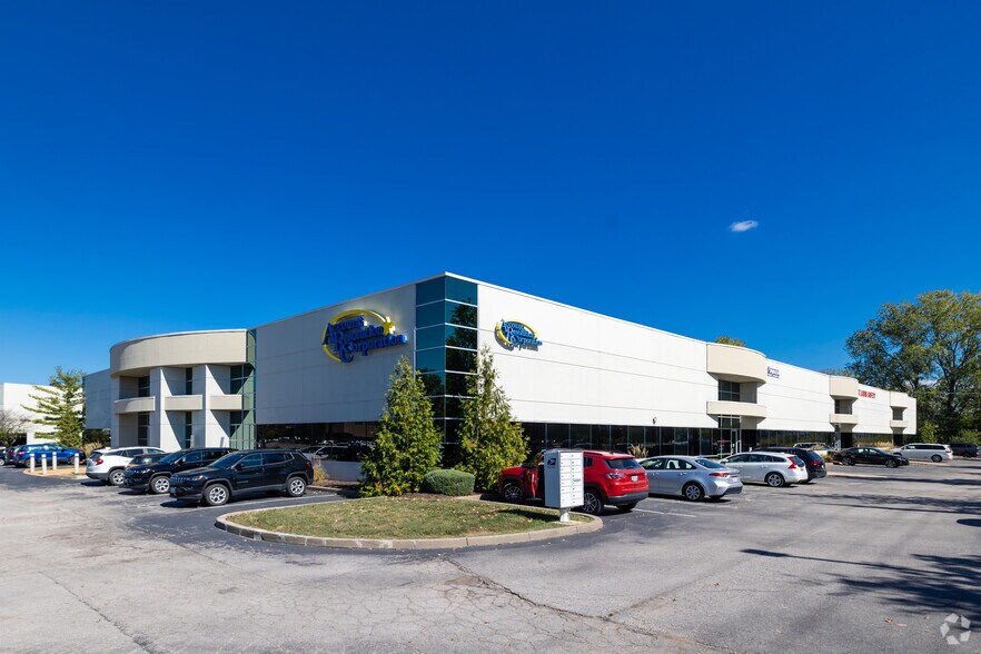 17989-17999 Chesterfield Airport Rd, Chesterfield, MO à louer - Photo principale - Image 1 de 6