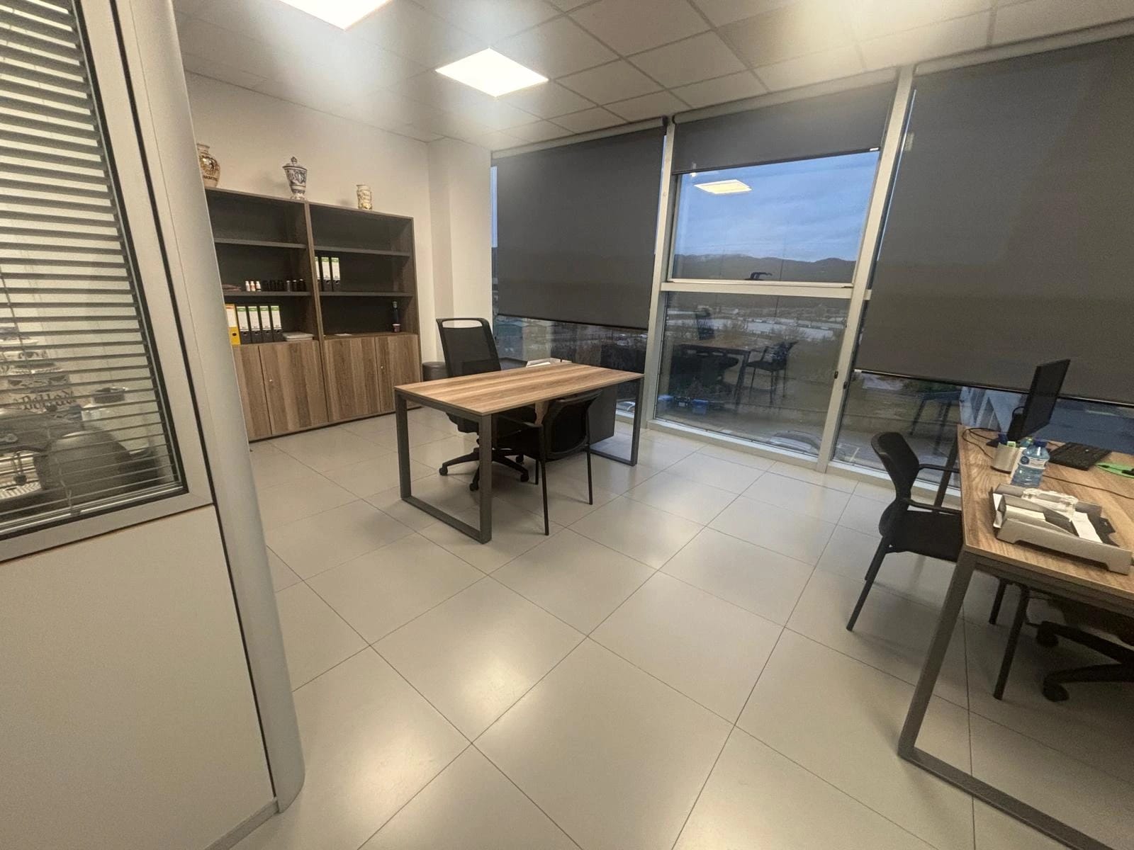 Bureau dans Sant Cugat del Vallès, Barcelona à vendre Photo principale- Image 1 de 3