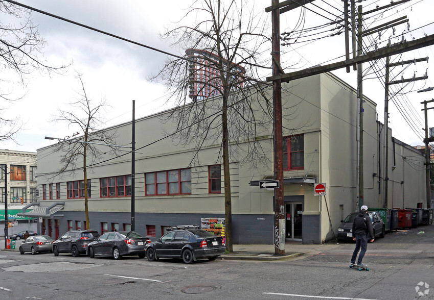 392 W Hastings St, Vancouver, BC for lease - Building Photo - Image 2 of 7