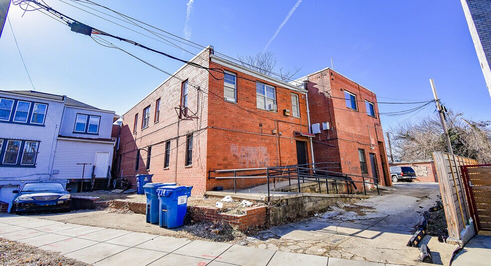 2522-2526 Pennsylvania Avenue SE portefeuille de 3 propriétés à vendre sur LoopNet.ca - Photo du bâtiment - Image 3 de 7
