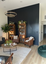 1107 E 1st St, Fort Worth, TX for lease Interior Photo- Image 1 of 3