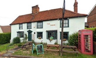 Plus de détails pour 1 Chelmsford Rd, Felsted - Commerce de détail à vendre