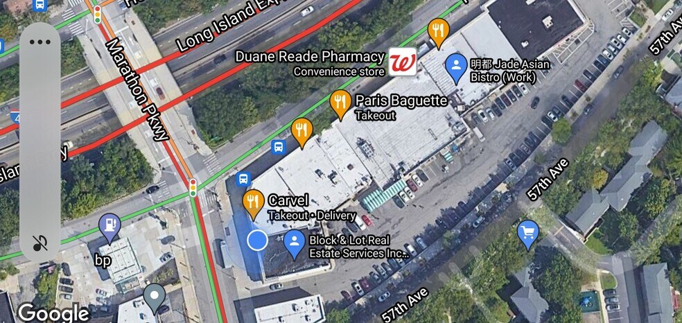 5621 Marathon Pky, Douglaston, NY à vendre - Photo du bâtiment - Image 3 de 25