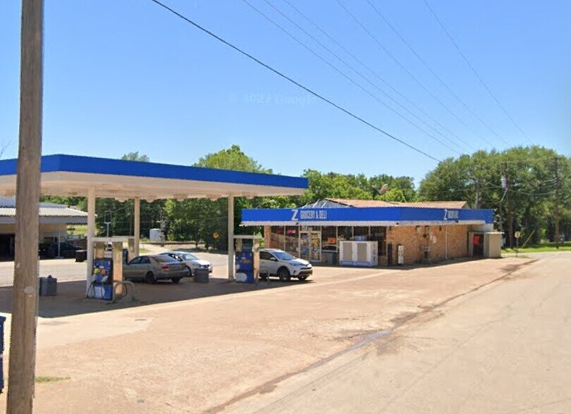 680 W Broad St, Mineola, TX à vendre - Photo du bâtiment - Image 1 de 2