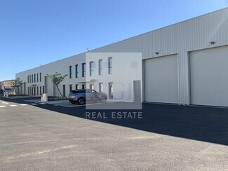 Plus de détails pour 55 Rue Emile Zola, Décines-Charpieu - Local d'activités à louer