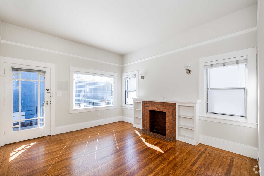 5476 Vicente Way, Oakland, CA à vendre - Photo intérieure - Image 2 de 20