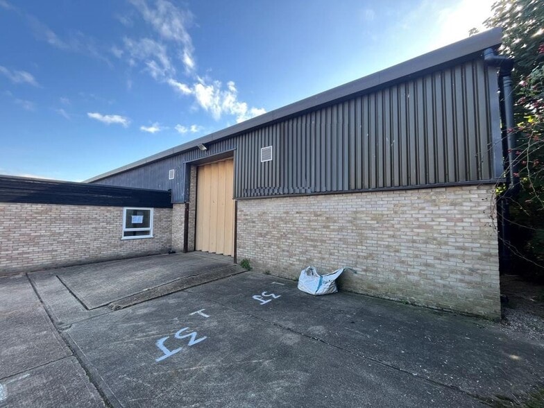 Moss Rd, Witham for lease - Building Photo - Image 3 of 6