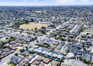 Plus de détails pour 2383 Orange Ave, Costa Mesa, CA - Multi-résidentiel à vendre