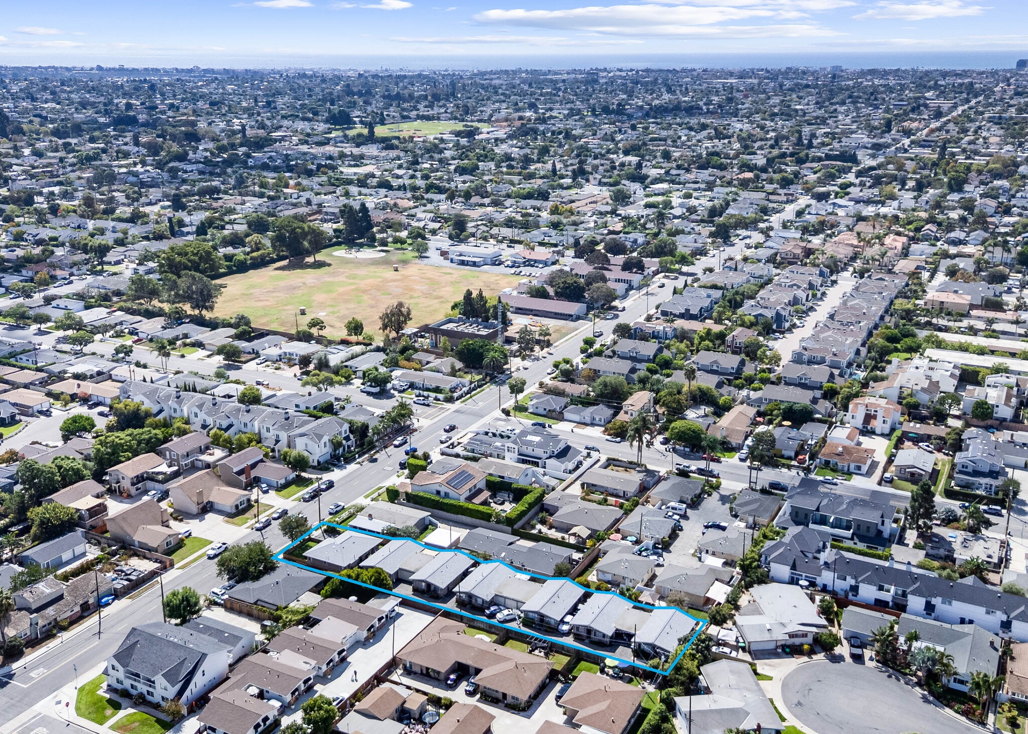 2383 Orange Ave, Costa Mesa, CA à vendre Photo principale- Image 1 de 9