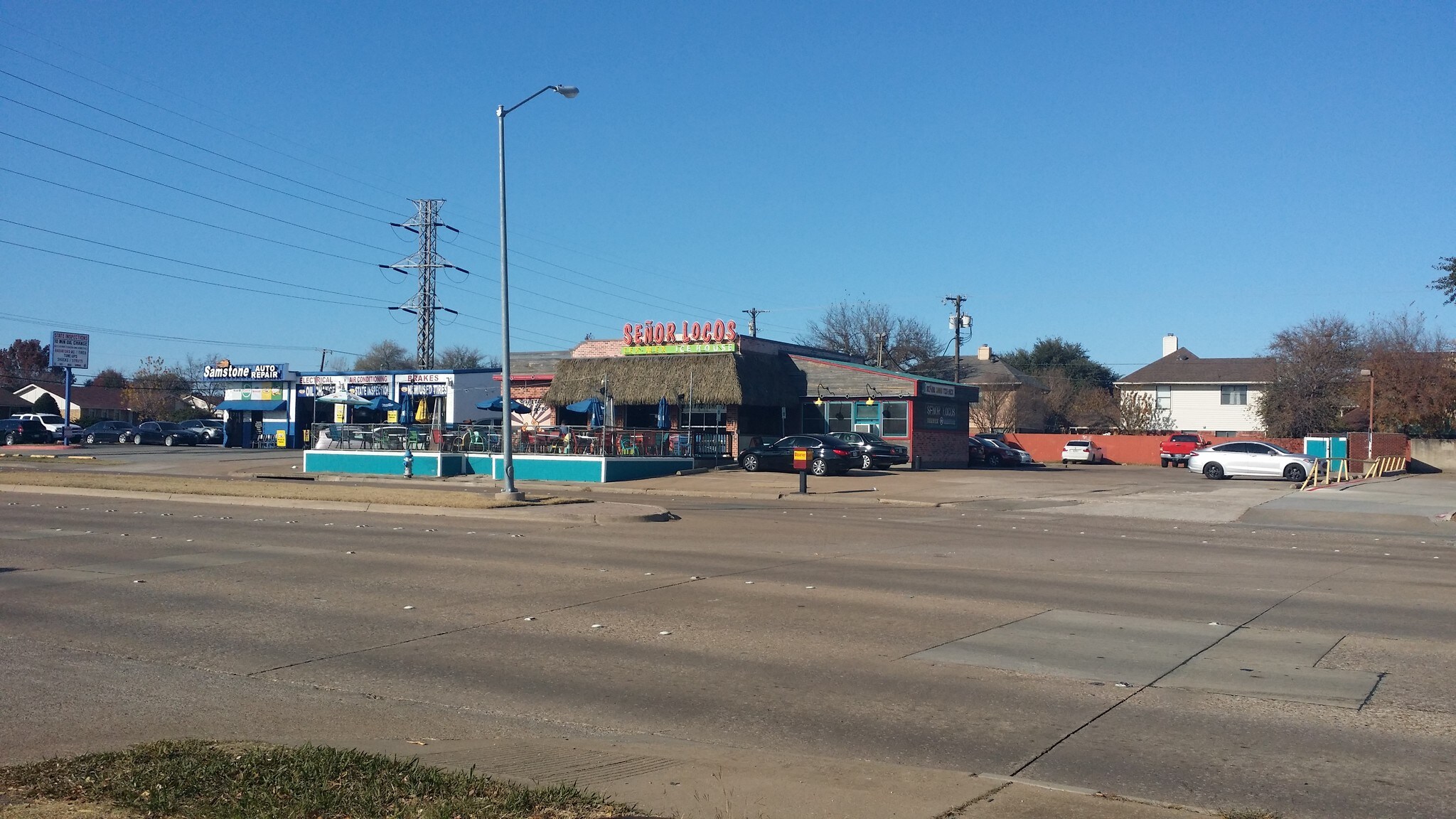 701 W Parker Rd, Plano, TX à vendre Photo principale- Image 1 de 4