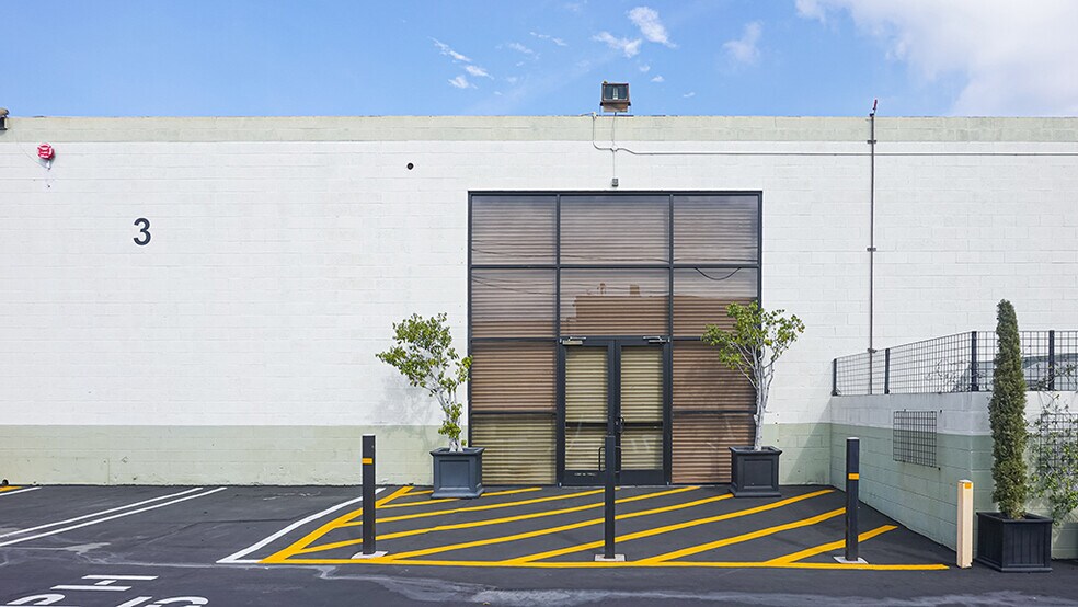 911-913 S Maple Ave, Montebello, CA à vendre - Photo du bâtiment - Image 3 de 35