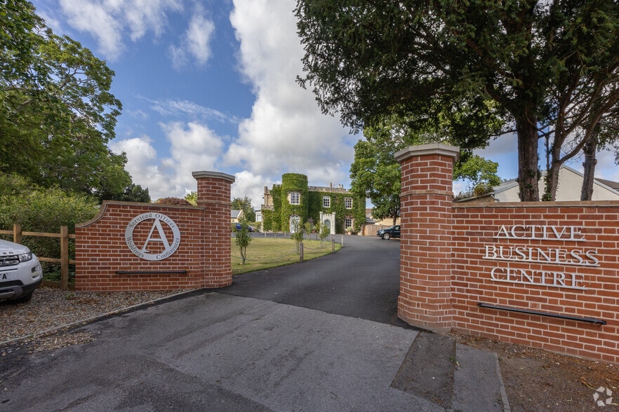 33 St. Andrews St S, Bury St Edmunds for lease - Building Photo - Image 2 of 2